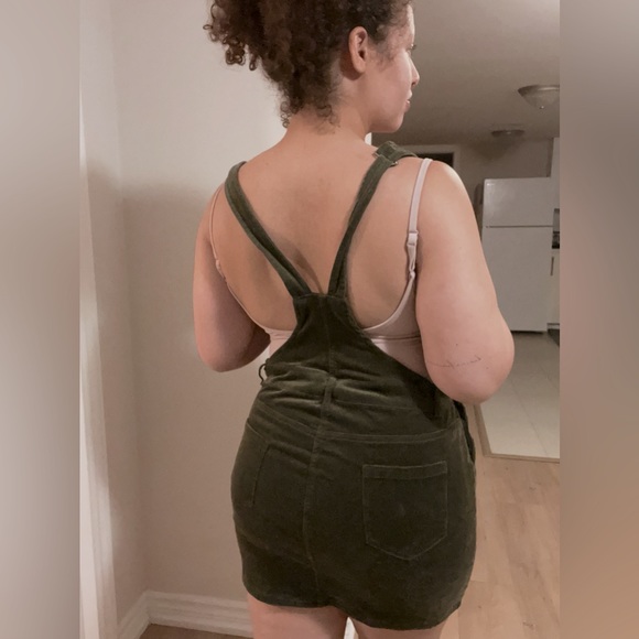 Corduroy Overall Dress 💚🪴🌻 - Picture 3 of 4
